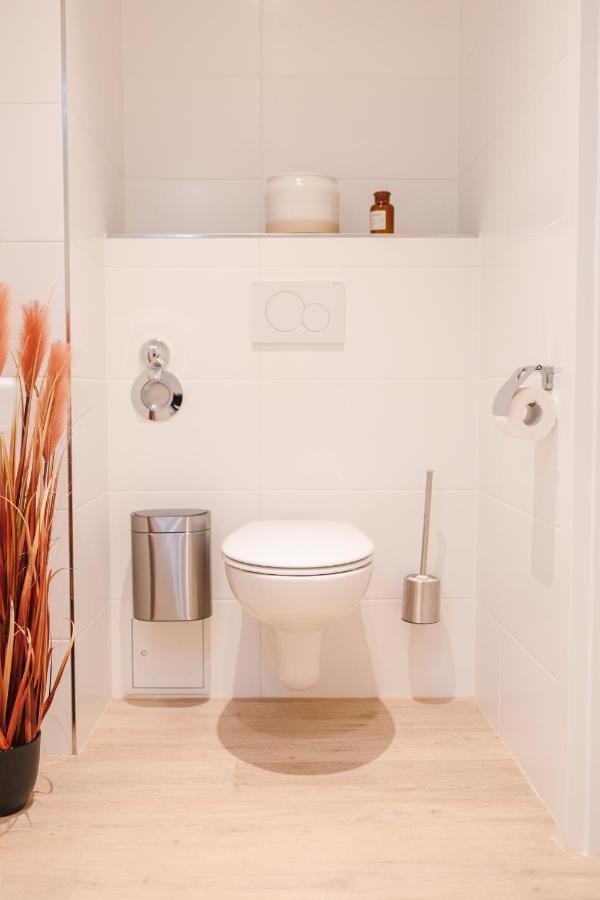 World Of Rooms - Apartment Paris Kassel Buitenkant foto