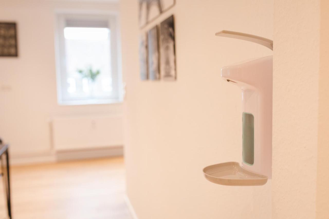 World Of Rooms - Apartment Paris Kassel Buitenkant foto